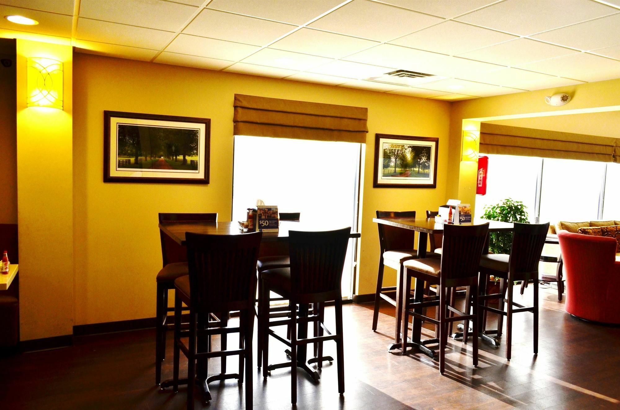 Motel Baymont By Wyndham 2*